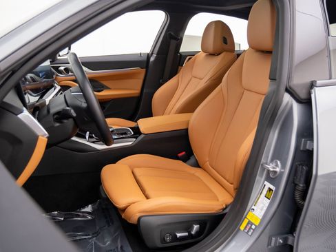 Used 2023 BMW i4 eDrive35 w/ Premium Package image 15