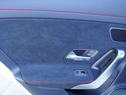 Used 2025 Mercedes-Benz CLA 250 CLA 250 image 31