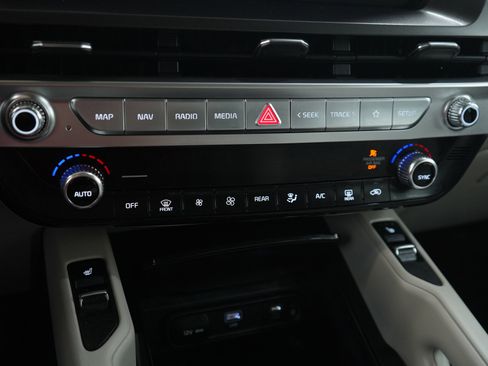 Used 2023 Kia Telluride S w/ S Sunroof Package image 23