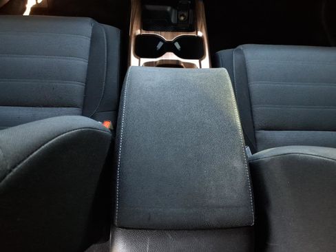 Used 2019 Honda CR-V EX image 19