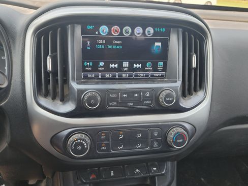 Used 2018 Chevrolet Colorado LT w/ LT Convenience Package AWD/4WD image 7