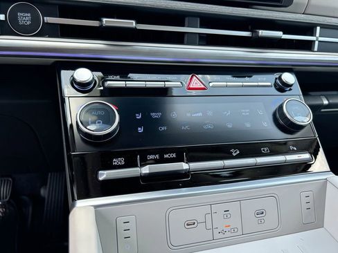 New 2026 Hyundai Santa Fe Limited FWD image 27