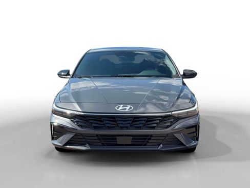 New 2026 Hyundai Elantra SEL Sport Premium image 12