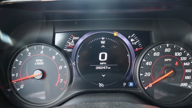 Used 2019 Chevrolet Camaro SS RWD image 10