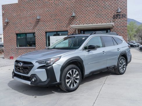 Used 2024 Subaru Outback Limited image 1