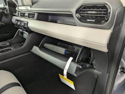 New 2026 Honda Pilot Touring image 33