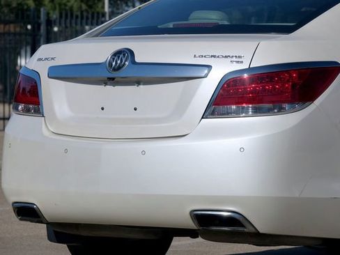 Used 2013 Buick LaCrosse Premium w/ Driver Confidence Package image 21