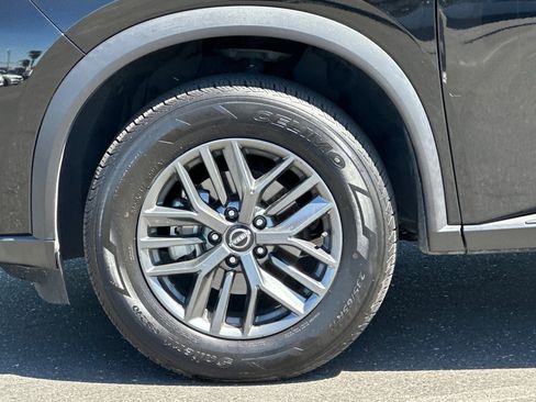 Certified 2024 Nissan Rogue S FWD image 26