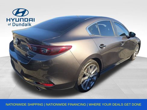 Used 2020 MAZDA MAZDA3 Sedan w/ Select Package image 3