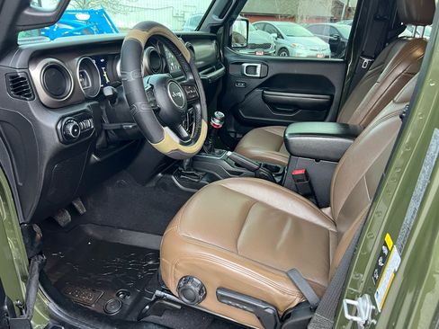 Used 2021 Jeep Wrangler Unlimited Sport image 19