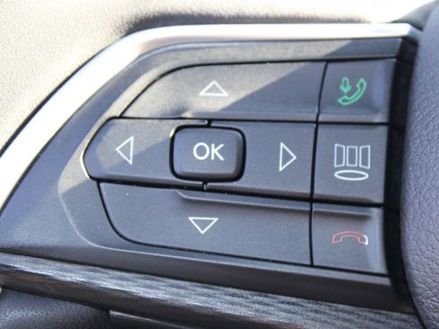 Used 2023 Jeep Grand Cherokee L Laredo RWD image 26