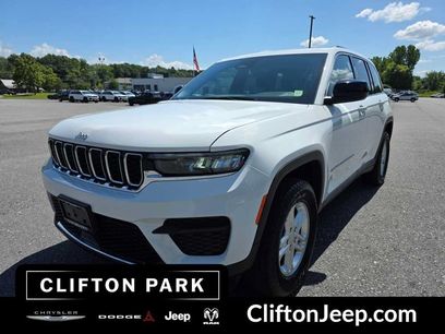 Used 2024 Jeep Grand Cherokee Laredo