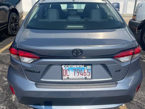 Used 2022 Toyota Corolla LE FWD image 3