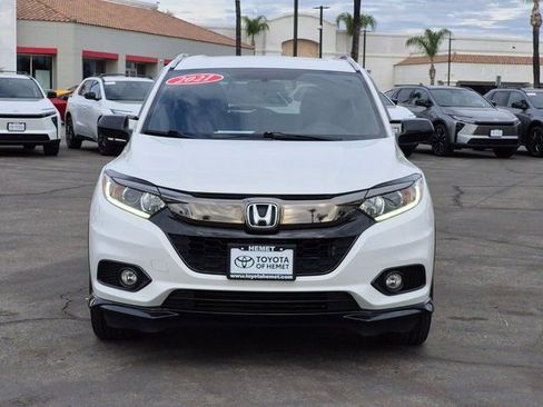 Used 2021 Honda HR-V Sport image 2