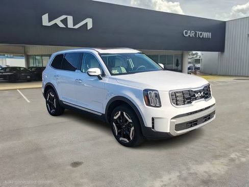 Certified 2024 Kia Telluride S w/ S Sunroof Package FWD image 1