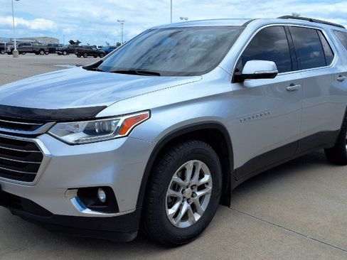 Used 2019 Chevrolet Traverse LT AWD/4WD image 4