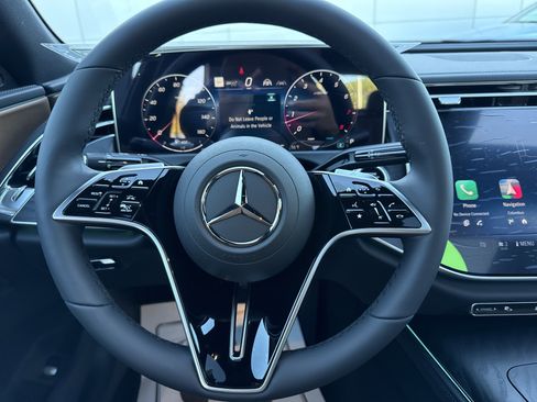 New 2026 Mercedes-Benz E 350 4MATIC Sedan image 32