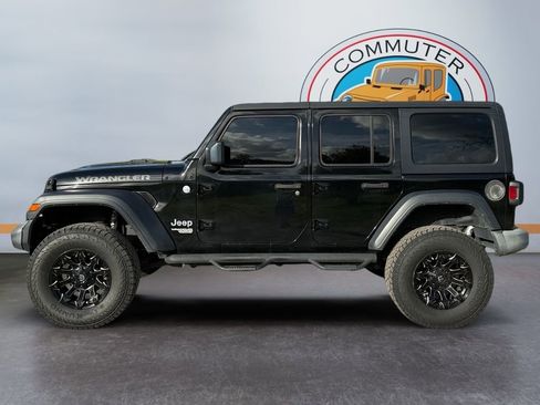 Used 2019 Jeep Wrangler Unlimited Sport S AWD/4WD image 3