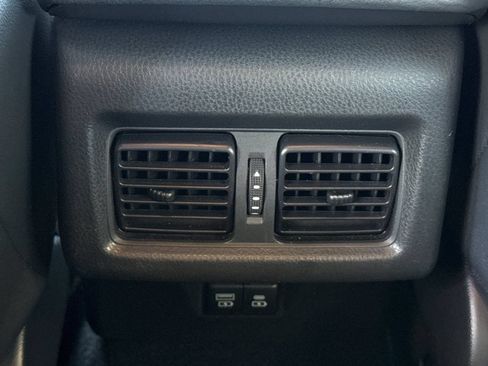 Used 2025 Toyota Camry SE FWD image 20