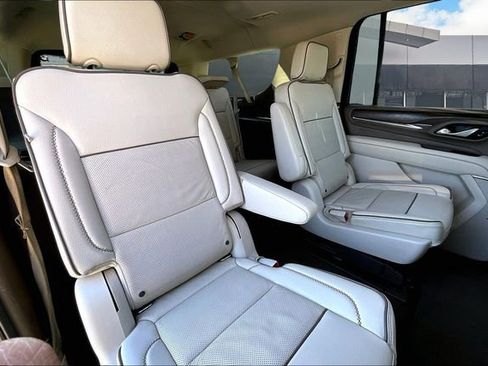 Certified 2021 GMC Yukon XL Denali image 28