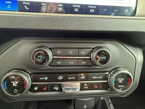 New 2026 Ford Bronco Outer Banks AWD/4WD image 18