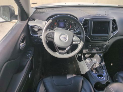 Certified 2023 Jeep Cherokee Altitude Lux image 17