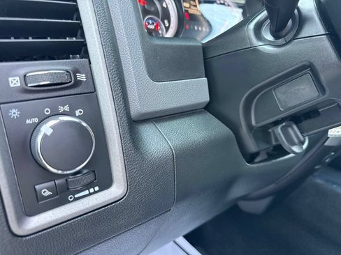 Used 2015 RAM 1500 Tradesman w/ Popular Equipment Group AWD/4WD image 14