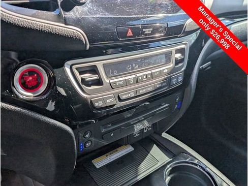 Used 2022 Honda Pilot Black Edition image 21