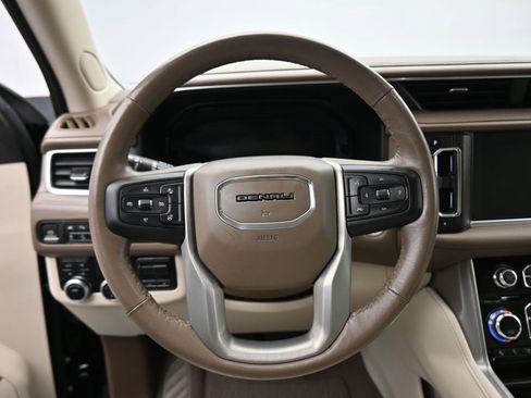 Used 2022 GMC Yukon XL Denali w/ Max Trailering Package image 15