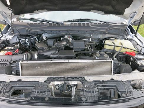 Used 2021 Ford F350 XL w/ Camper Package image 31