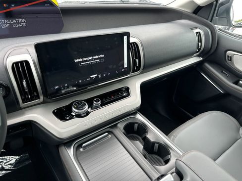 New 2025 Ford Expedition Max Active AWD/4WD image 31