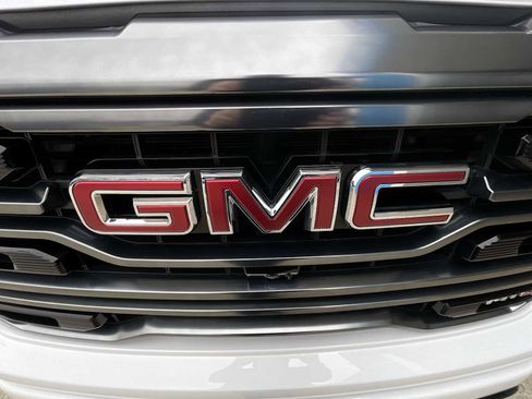 Certified 2024 GMC Sierra 1500 AT4 w/ Technology Package image 31
