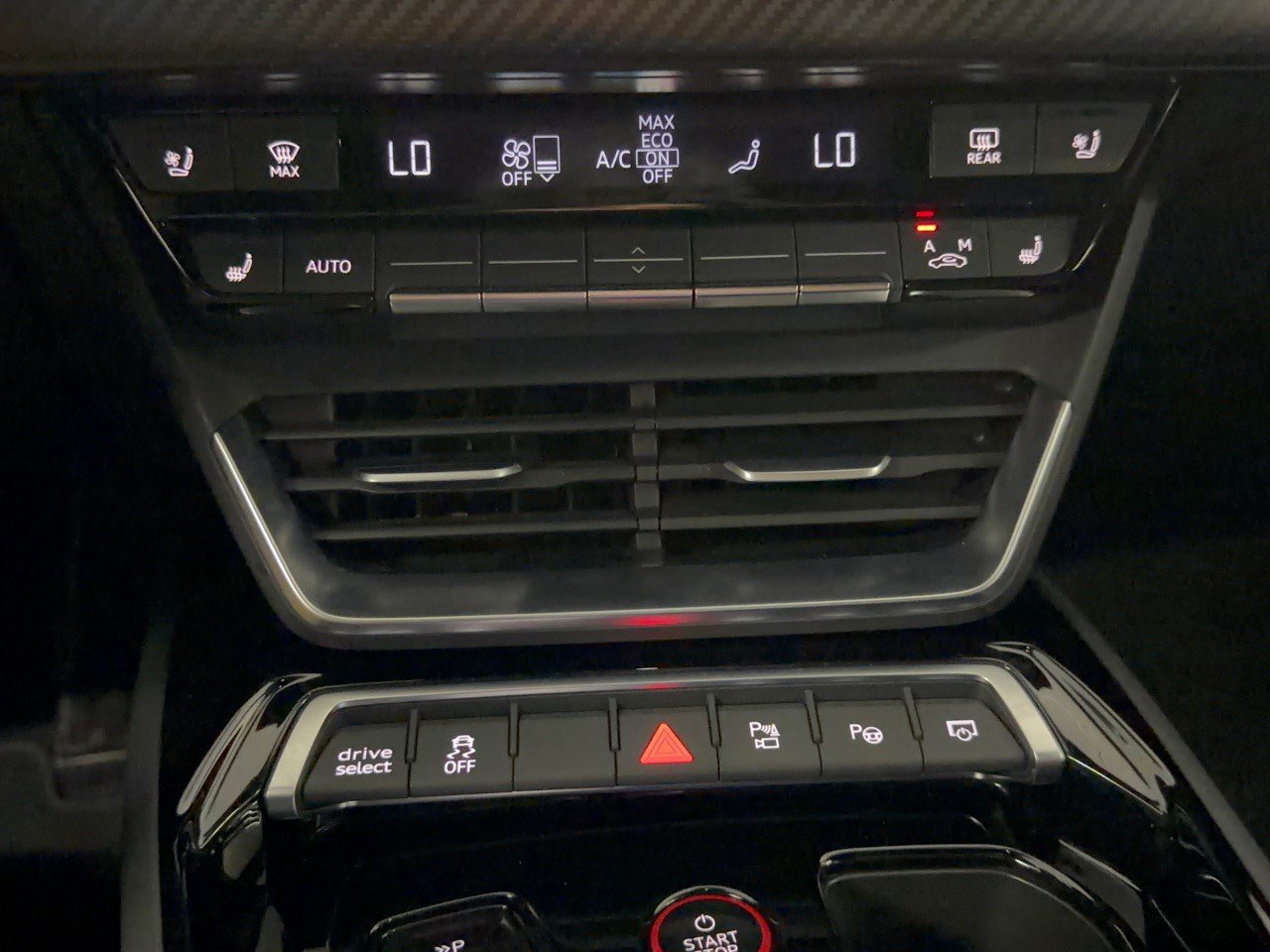 Certified 2023 Audi RS e-tron GT w/ Carbon Performance Package AWD/4WD image 22
