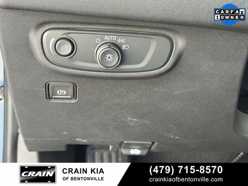 Used 2024 GMC Terrain SLE w/ Driver Convenience Package image 13