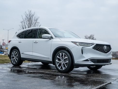 Certified 2023 Acura MDX SH-AWD w/ Technology Package image 3