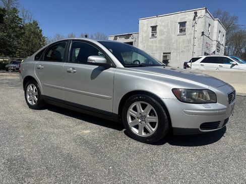 Used 2007 Volvo S40 2.4i FWD image 8