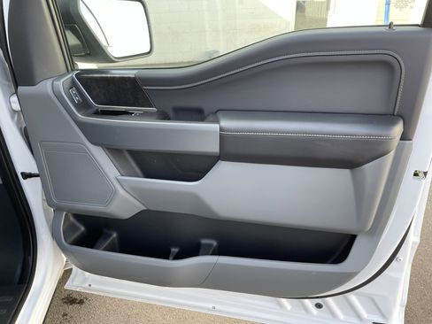 Used 2022 Ford F150 XLT w/ Equipment Group 301A Mid image 34