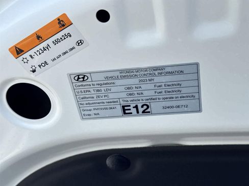 Used 2023 Hyundai Kona SE image 41