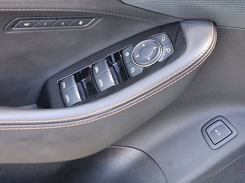 Used 2025 Cadillac CT5 Sport RWD image 19