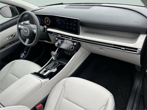 New 2026 Hyundai Tucson SEL image 18