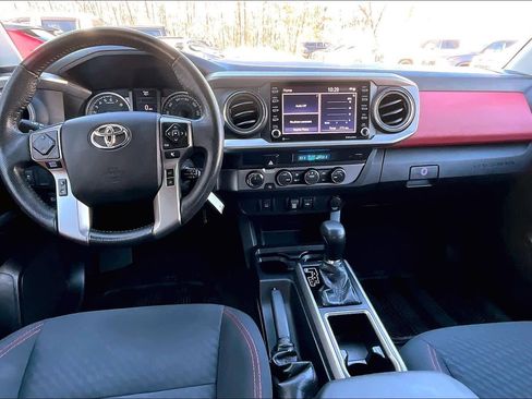 Certified 2021 Toyota Tacoma SR5 image 13