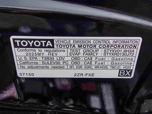 Used 2025 Toyota Corolla SE image 27