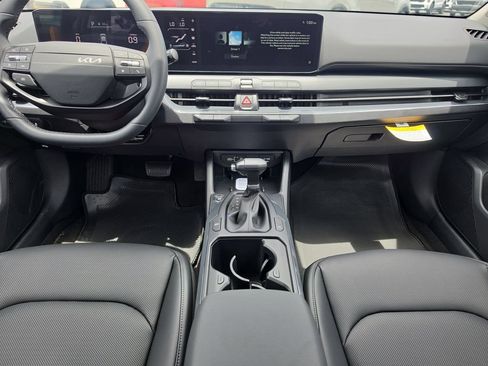 New 2026 Kia K4 EX FWD image 14