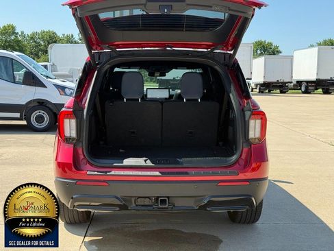 Used 2025 Ford Explorer ST-Line w/ Premium Package AWD/4WD image 21