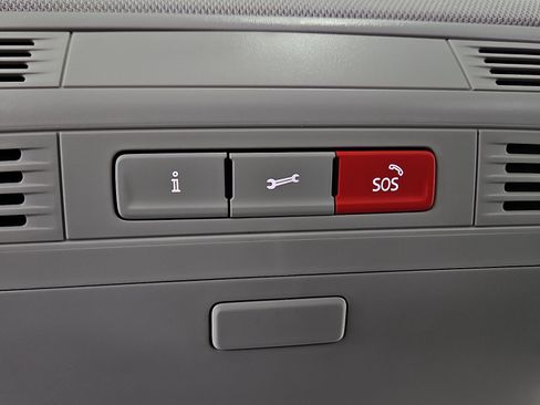 New 2026 Volkswagen Jetta SE FWD image 21