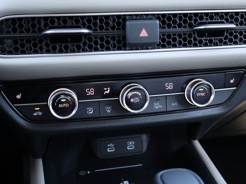 New 2026 Honda HR-V EX-L image 17