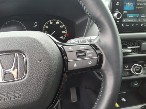 Certified 2025 Honda HR-V EX-L image 16