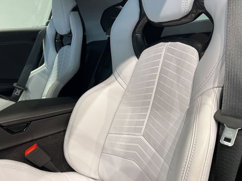 Used 2024 Chevrolet Corvette Stingray Premium Cpe w/ Battery Protection Package image 33