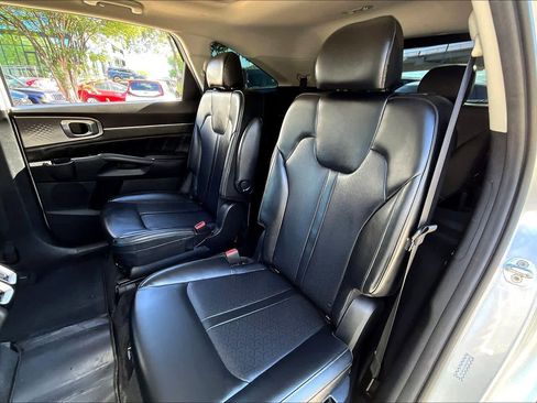Used 2021 Kia Sorento SX image 21