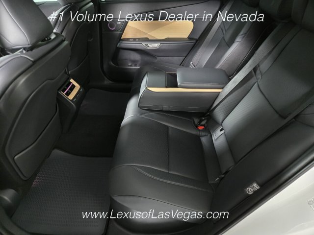Used 2026 Lexus ES 500e w/ Accessory Package (Z1) AWD/4WD image 12